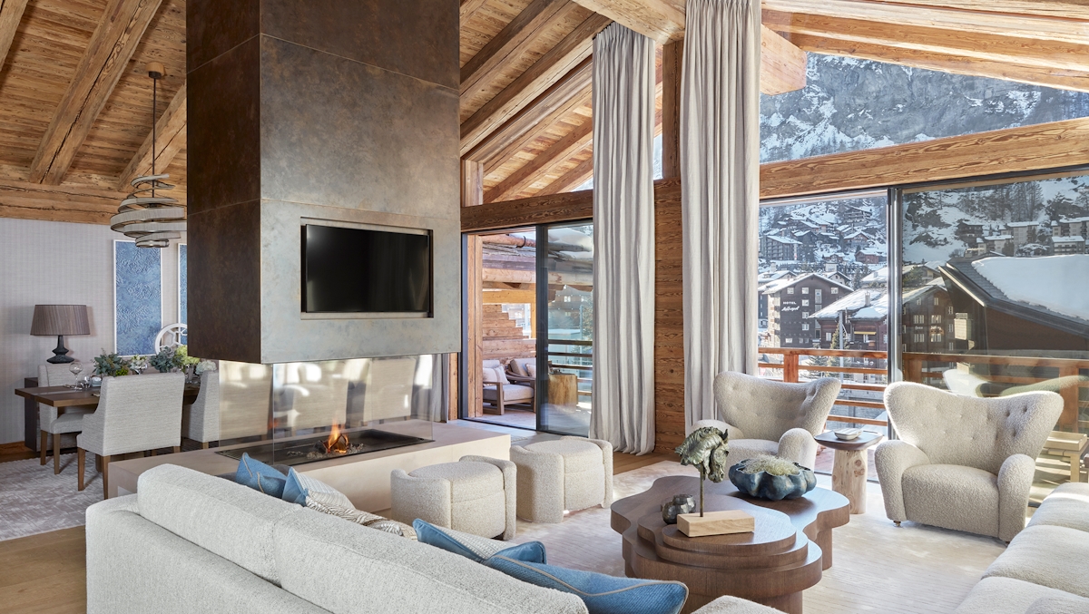Katharine Pooley designed chalet with large white sofas