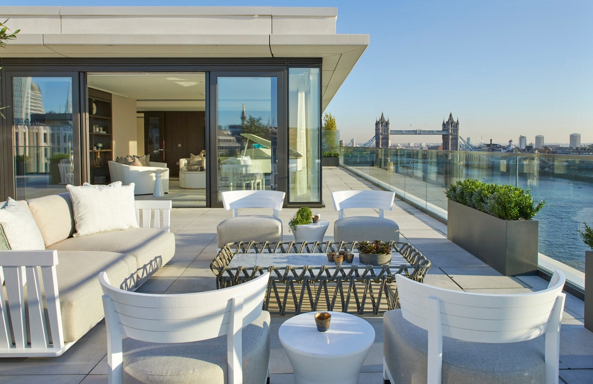 LuxDeco 100 | Taylor Howes | The Luxurist